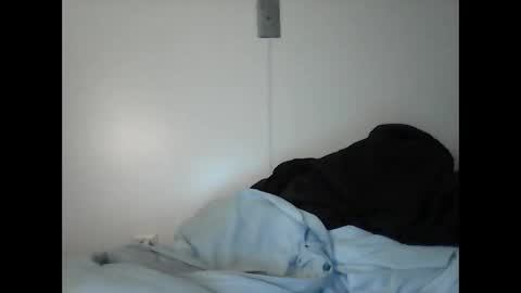 Snapshot of tattedpanther chatting on 09-17-25, 10:44 tattedpanther online show from 09-17-25, 10:44