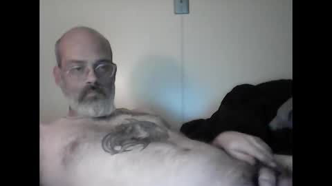 Snapshot of tattedpanther chatting on 10-19-25, 02:01 tattedpanther online show from 10-19-25, 02:01