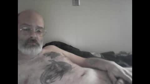 Snapshot of tattedpanther chatting on 11-15-25, 04:03 tattedpanther online show from 11-15-25, 04:03