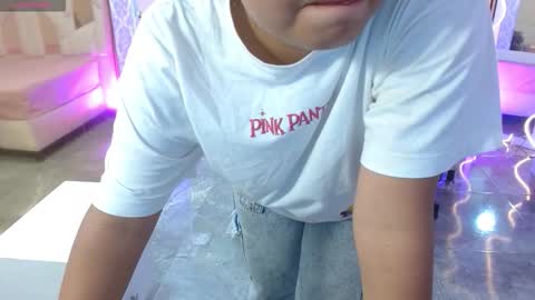 tatis  online show from 03-08-26, 02:04