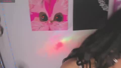 Snapshot of tattl2222 chatting on 01-11-25, 01:01 tati online show from 01-11-25, 01:01