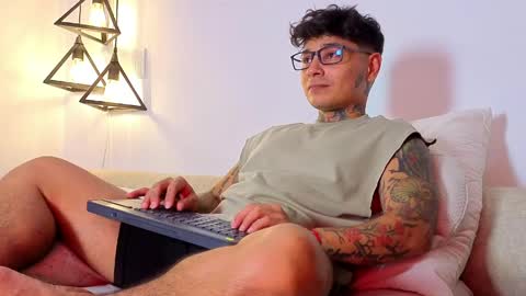 tattokoi online show from 04-23-26, 04:57