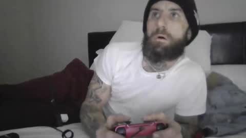 tattoo3333 online show from 10-31-25, 03:02