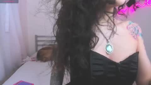 Snapshot of tattoo_highmami chatting on 10-08-25, 05:27 High Mami online show from 10-08-25, 05:27