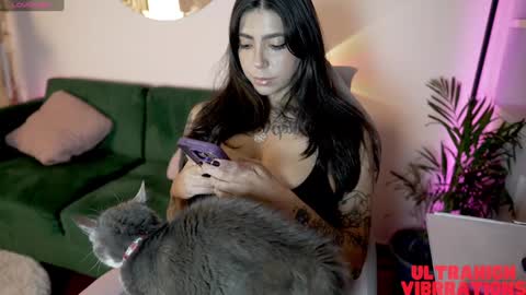 Snapshot of tattoo_ninja_kitty chatting on 03-07-25, 01:09 Nathalie Hardy  online show from 03-07-25, 01:09
