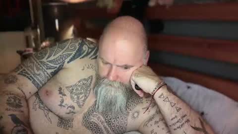 Tattooeddilf 01 online show from 12-01-25, 12:59