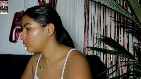 Snapshot of taty_gomez_ chatting on 09-16-25, 08:37 Tatiana Gomez online show from 09-16-25, 08:37