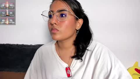 Snapshot of taty_gomez_ chatting on 12-14-25, 03:12 Tatiana Gomez online show from 12-14-25, 03:12