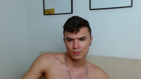 Snapshot of taurus4k chatting on 12-15-24, 05:23 taurus4k online show from 12-15-24, 05:23