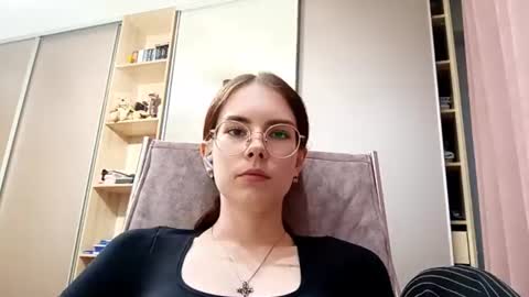 Veronica online show from 07-07-26, 10:30