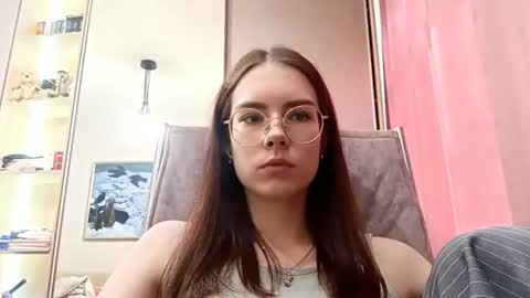 Veronica online show from 07-14-26, 10:21