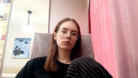 Veronica online show from 07-16-26, 10:10
