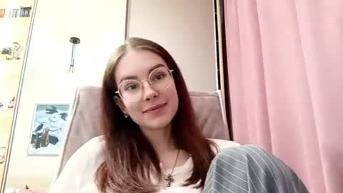 Veronica online show from 07-28-26, 09:04