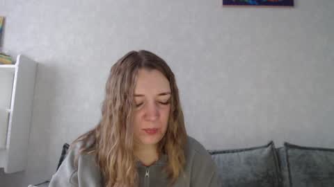 Snapshot of taxxxu chatting on 12-02-24, 07:14 Diana online show from 12-02-24, 07:14