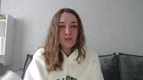 Snapshot of taxxxu chatting on 12-08-24, 09:13 Diana online show from 12-08-24, 09:13