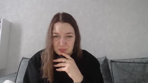 Snapshot of taxxxu chatting on 02-19-25, 07:06 Diana online show from 02-19-25, 07:06