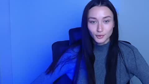 Taya online show from 10-31-25, 08:26