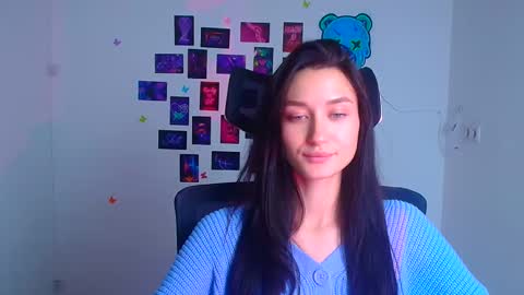 Snapshot of tayavibe chatting on 11-20-25, 07:41 Taya online show from 11-20-25, 07:41