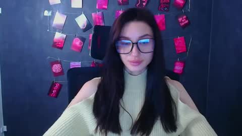 Snapshot of tayavibe chatting on 12-03-25, 12:25 Taya online show from 12-03-25, 12:25