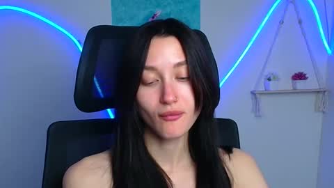 Taya online show from 04-28-26, 11:15