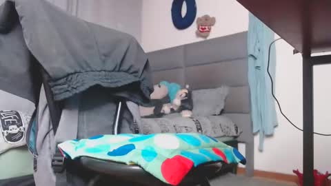 MARCELO MILK online show from 02-23-25, 03:24