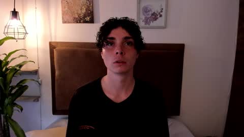     online show from 02-06-26, 07:39