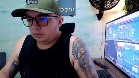     online show from 05-03-26, 12:00