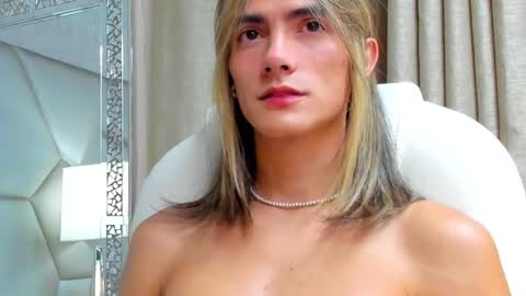 tayler_swift1 online show from 01-19-25, 06:42