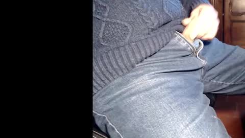 taylor363636 online show from 12-12-24, 08:47