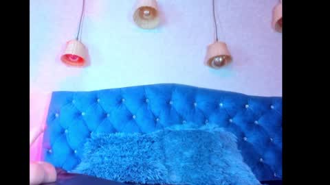 Snapshot of taylor_106 chatting on 01-09-25, 12:09 Taylor Duran. online show from 01-09-25, 12:09