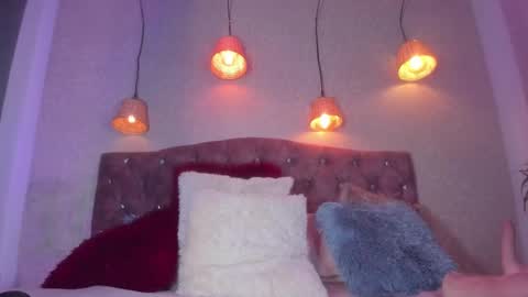 Snapshot of taylor_106 chatting on 01-24-25, 11:04 Taylor Duran. online show from 01-24-25, 11:04