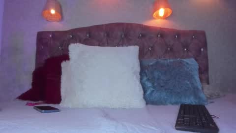 Snapshot of taylor_106 chatting on 01-29-25, 11:51 Taylor Duran. online show from 01-29-25, 11:51