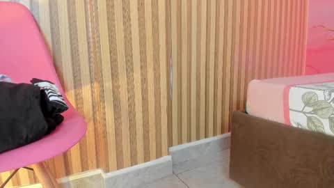 Sarah  online show from 03-11-25, 07:25