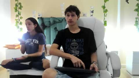 taylor and exidt online show from 10-16-25, 12:39