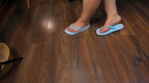 Snapshot of taylor_bennet chatting on 01-26-25, 06:16 Taylor Bennet online show from 01-26-25, 06:16