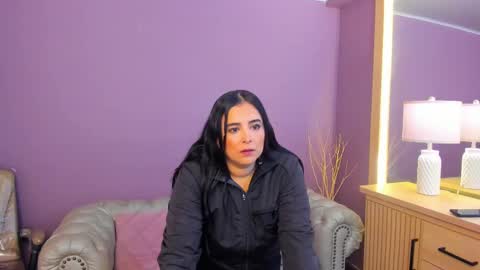 Snapshot of taylor_bennet chatting on 10-20-25, 12:05 Taylor Bennet online show from 10-20-25, 12:05