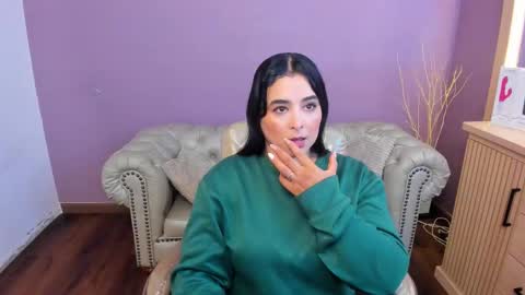 Snapshot of taylor_bennet chatting on 11-27-25, 11:34 Taylor Bennet online show from 11-27-25, 11:34