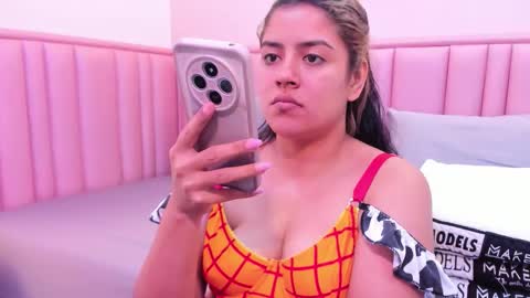 Snapshot of taylor_cupper_ chatting on 11-17-25, 12:27 taylor_cupper_ online show from 11-17-25, 12:27