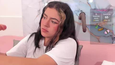 Snapshot of taylor_cupper_ chatting on 11-29-25, 01:19 taylor_cupper_ online show from 11-29-25, 01:19