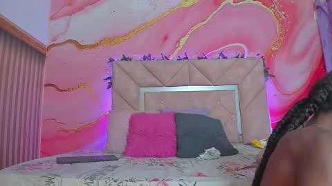 Oriana online show from 12-17-25, 11:05