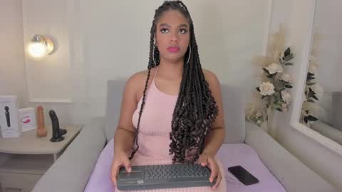 Snapshot of taylor_sexyy chatting on 03-02-25, 01:58 Taylor  online show from 03-02-25, 01:58