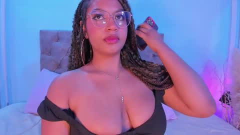 Snapshot of taylor_sexyy chatting on 09-25-25, 04:49 Taylor  online show from 09-25-25, 04:49