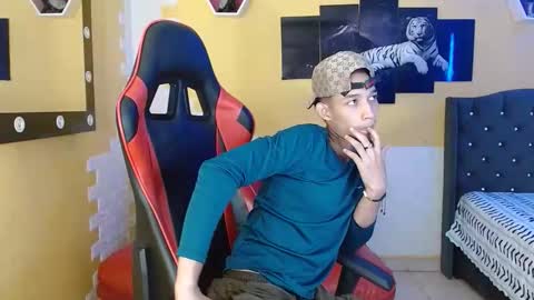 Taylor online show from 10-29-25, 08:10