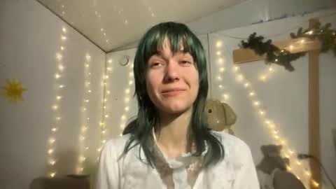 Snapshot of taylorarif chatting on 11-15-25, 02:02 Kate online show from 11-15-25, 02:02