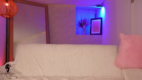 Snapshot of taylormich1 chatting on 10-01-25, 06:47 taylormichell online show from 10-01-25, 06:47