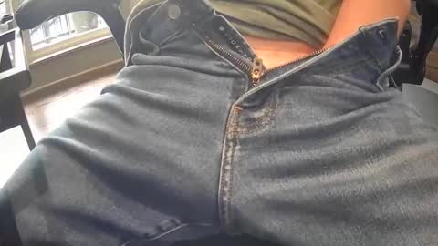 taylorsguy online show from 12-18-24, 07:19