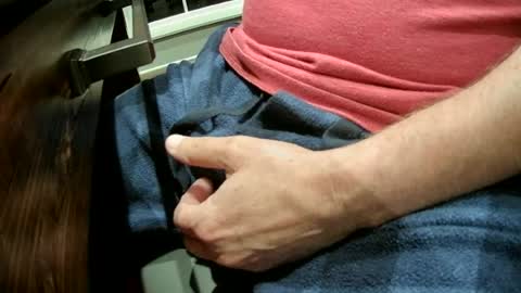 Snapshot of taylorsguy chatting on 07-22-26, 01:41 taylorsguy online show from 07-22-26, 01:41