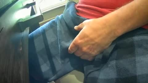 Snapshot of taylorsguy chatting on 07-22-26, 02:31 taylorsguy online show from 07-22-26, 02:31