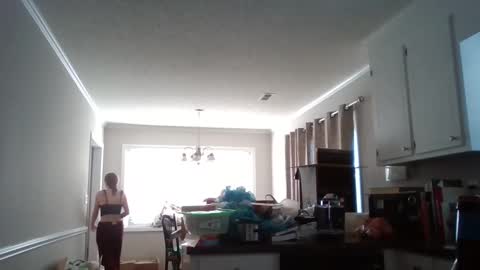 taylorslay online show from 12-15-25, 05:28