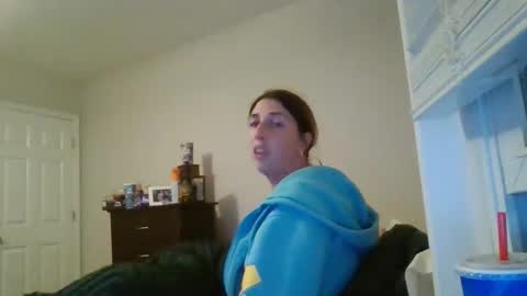 Snapshot of taylorslay chatting on 06-03-26, 12:57 taylorslay online show from 06-03-26, 12:57